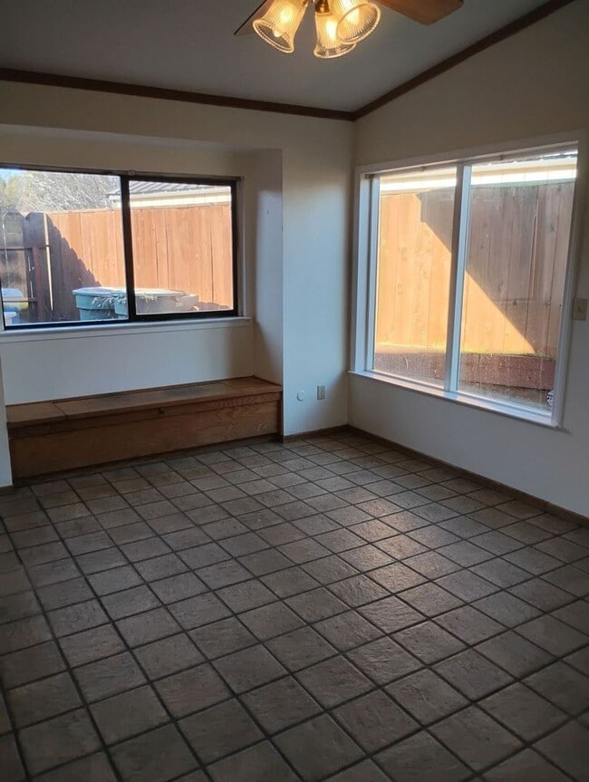 Photo - 3420 La Jolla Way