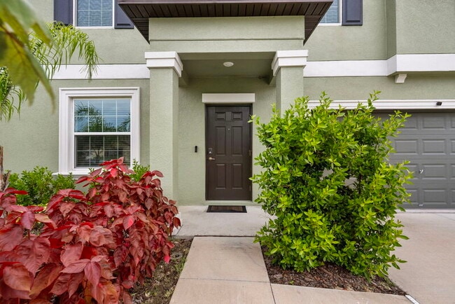 Photo - 1742 Red Loop