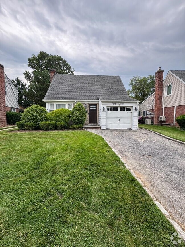 Building Photo - 86 Devonshire Dr Rental