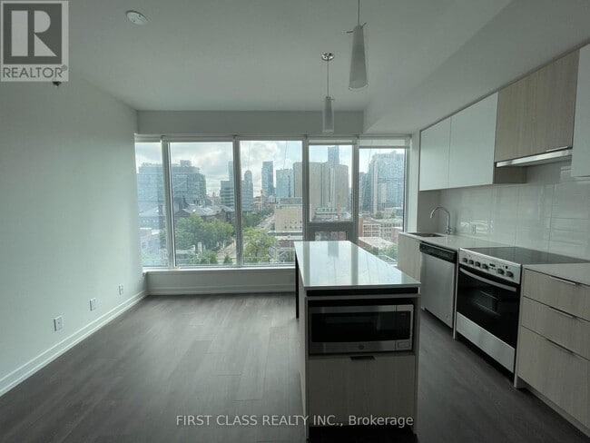 Photo - 203 College St Unit 807