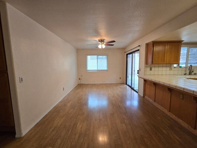 Photo - Well Maintained 3bd/2ba House