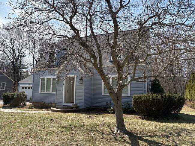 Building Photo - 111 Holden St Unit B