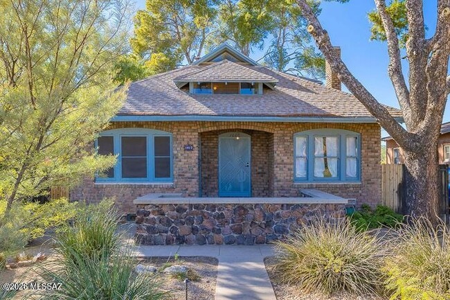 Photo - 1017 N 1st Ave