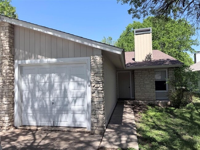 Photo - 410 Linden St