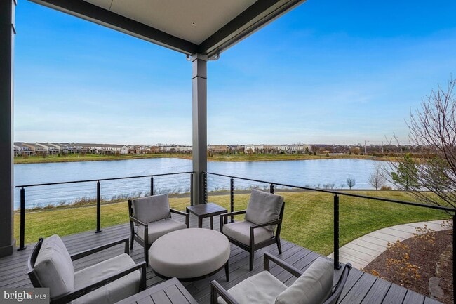 Photo - 23651 Havelock Walk Ter Unit 407