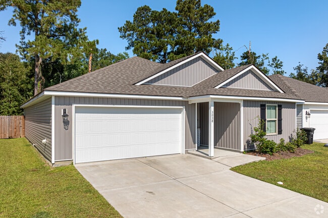 Photo - Villas at Oak Bend - Home Rentals