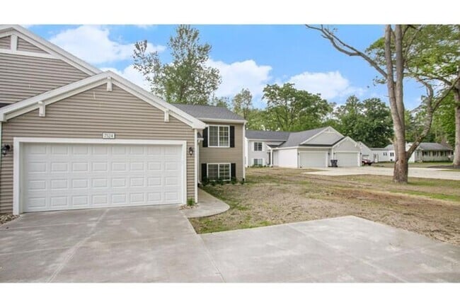 Building Photo - 11128 Farmway Dr Rental