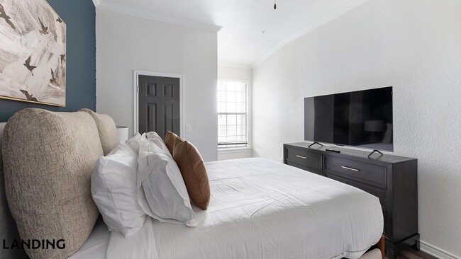 Photo - 9601 Custer Rd Unidad 2533