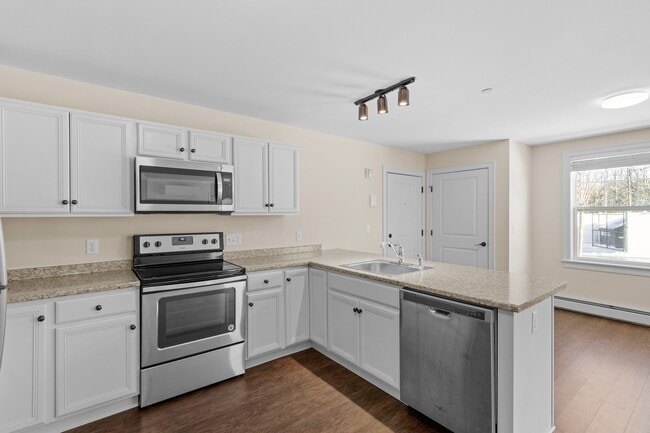 Cumberland Foreside Village Apartments