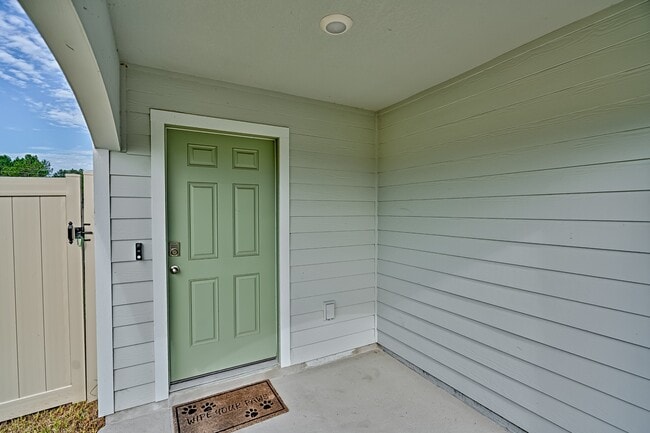 Building Photo - 1100 NW 248th Wy