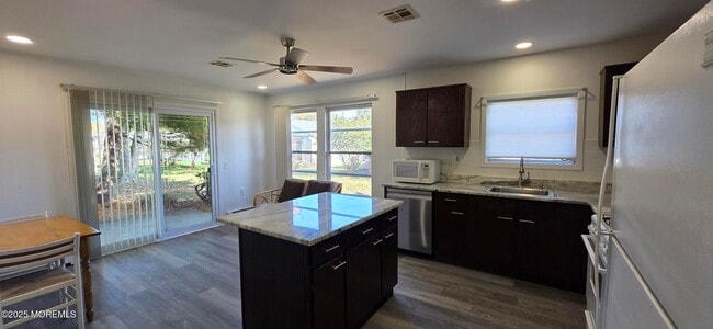 Photo - 90 Rodhos St