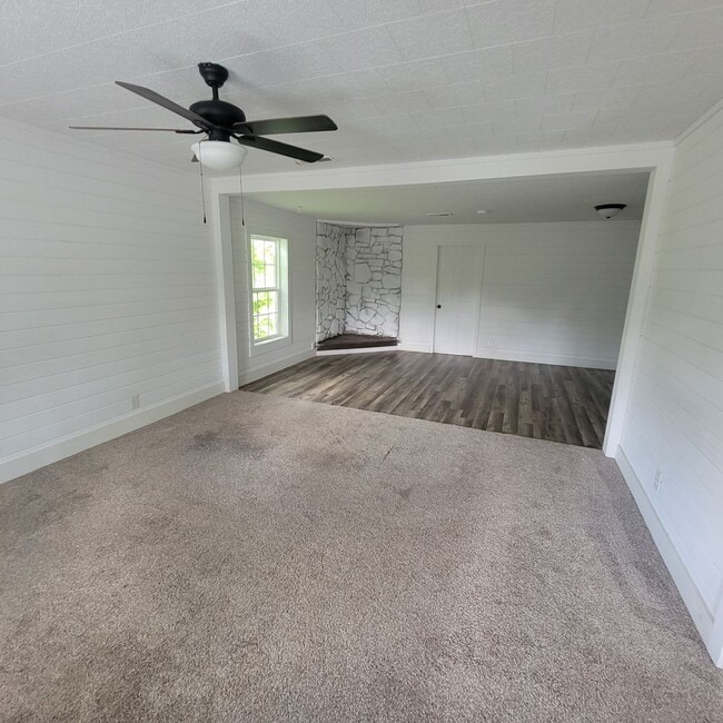 Photo - 9156 Crossville Hwy
