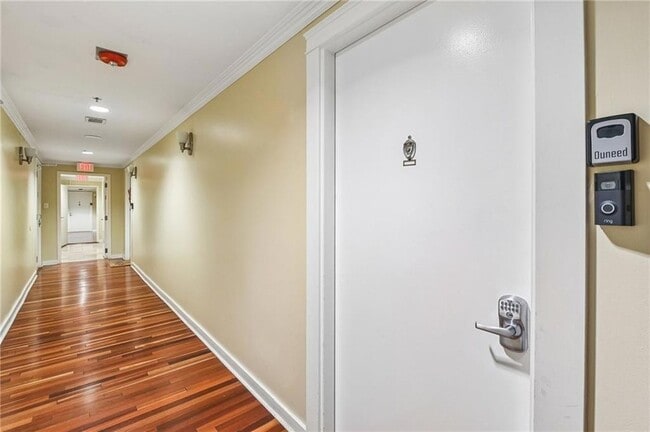 Photo - 1224 St Charles Ave Unit 200