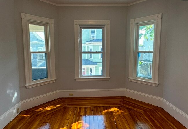 Photo - 57 Hawthorne St Unidad 2