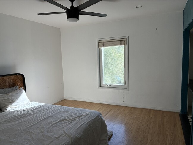 Photo - 3447 Community Ave