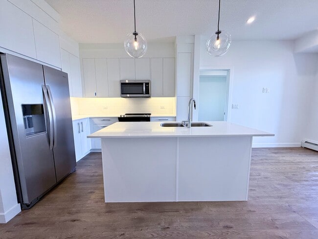Photo - 63 Corner Glen Crois. NE Unit 2308