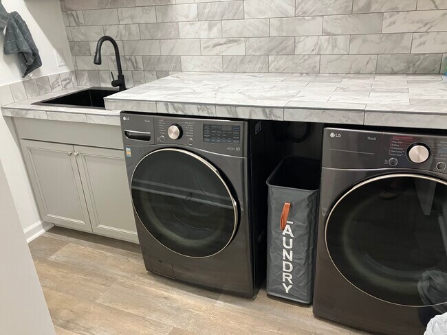 Photo - 120 Treasure Past Wy