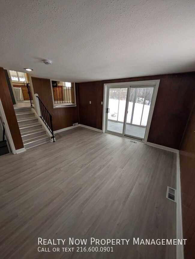 Photo - 12517 Park Knoll Dr