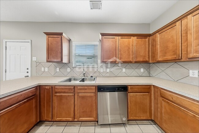 2026 Acorn Glen Trl