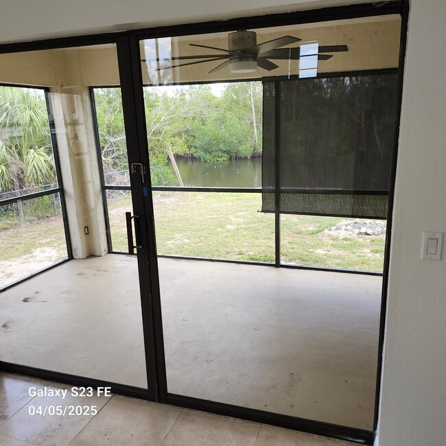 Photo - 322 Darst Ave
