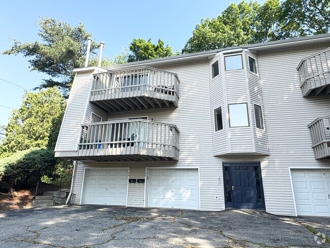 Building Photo - 50 Overlook Ave Unit 50 Rental
