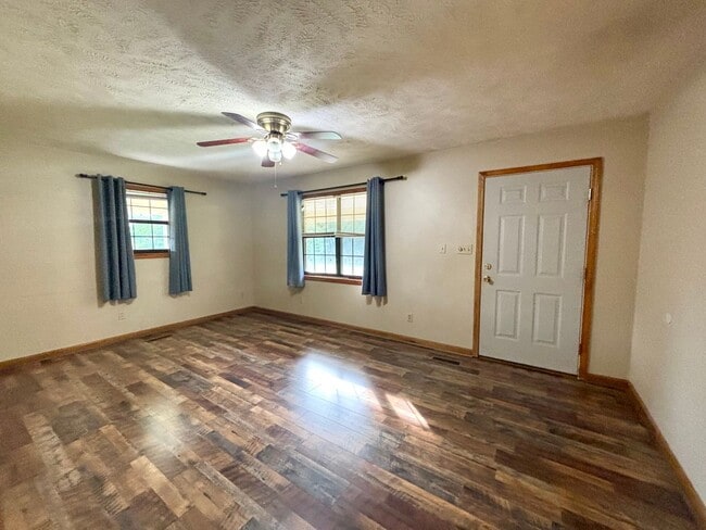 Photo - 160 Cotton Grove Rd