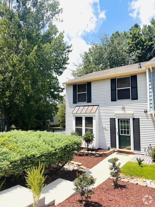 Building Photo - 110 W Chalfont Way Rental