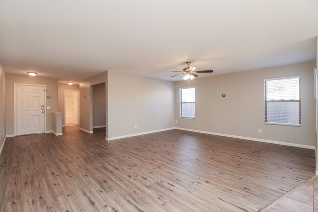 Photo - 2229 E 35th Ave
