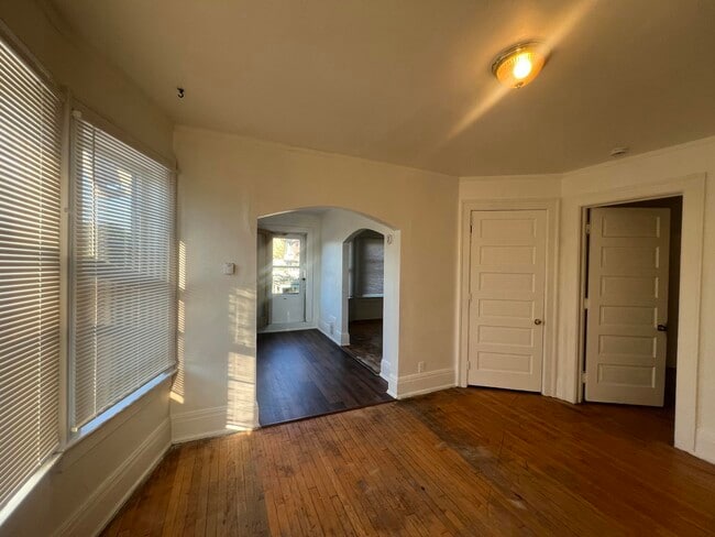 Photo - 1253 N 34th St