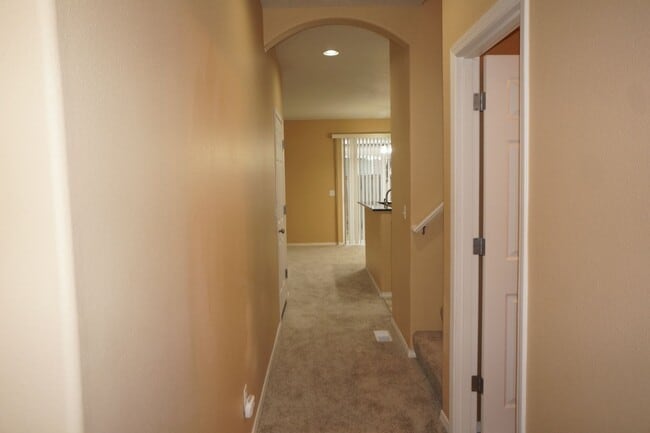 Photo - 4 bedroom Orenco Garden pet friendly house