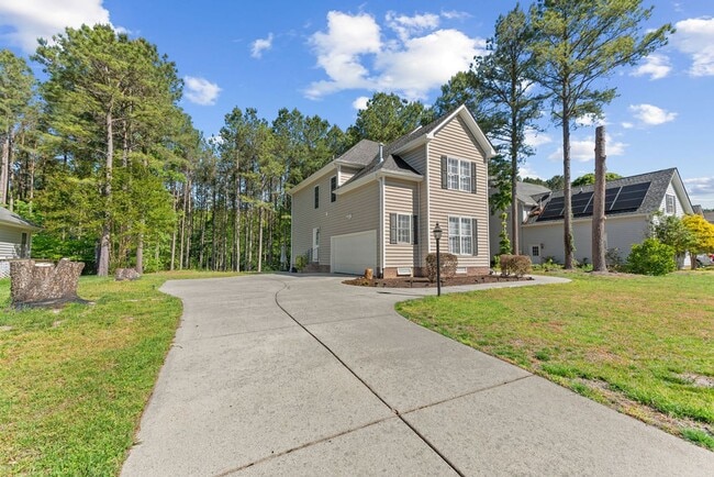 Photo - Large home with 5 bedrooms in Brickshire
