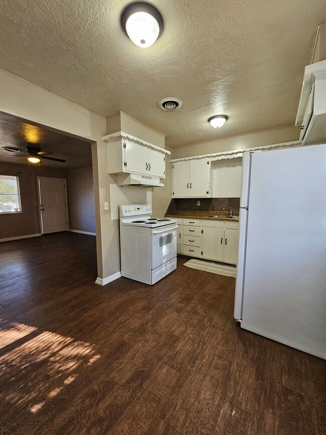 Photo - (3) Bed/(1) Bath in Core Norman! Pet Negotiable!