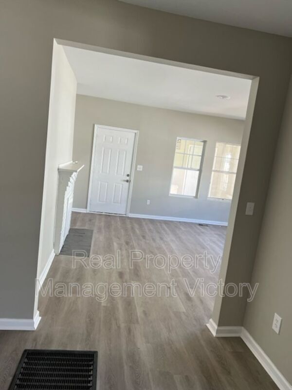 Photo - 4909 Avenue R