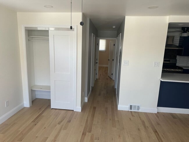 Photo - 4407 Rosemont Ave Unit 1