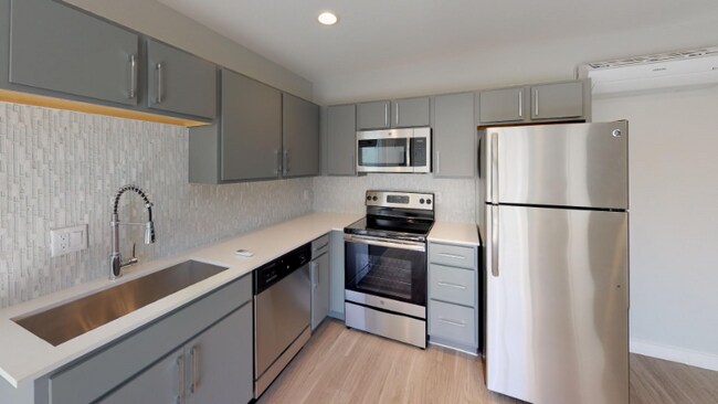 Photo - 3328 Cedarplaza Ln Unit 153