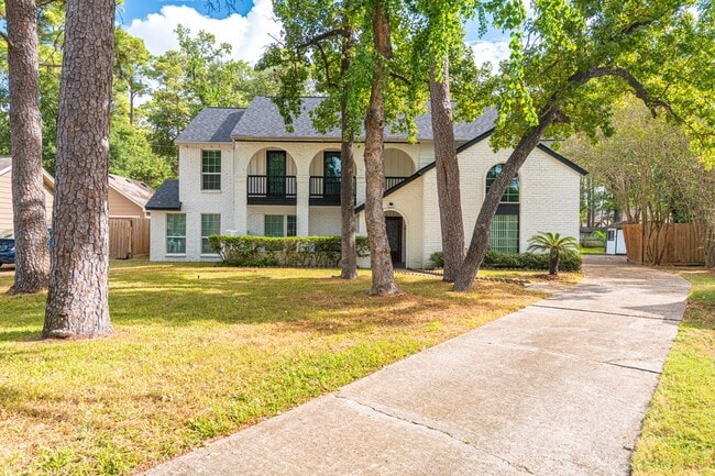 Photo - 16902 Summit Oaks Ln