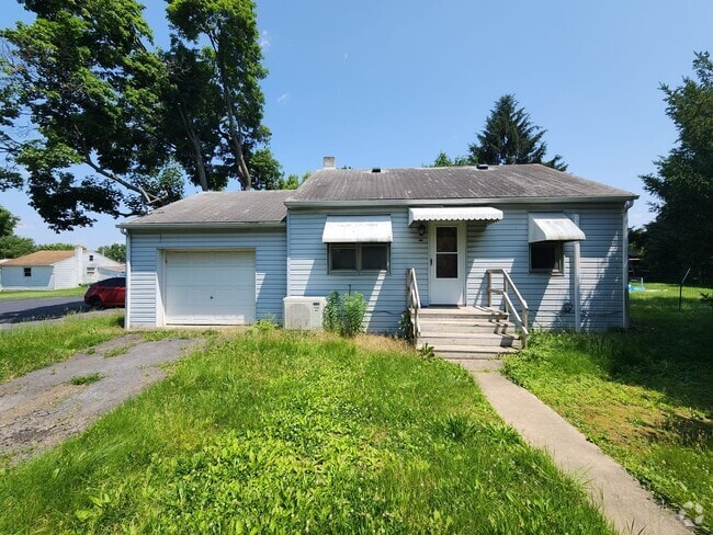 Building Photo - 739 1/2-739-732 Blanchard Ave Unit 739 Rental