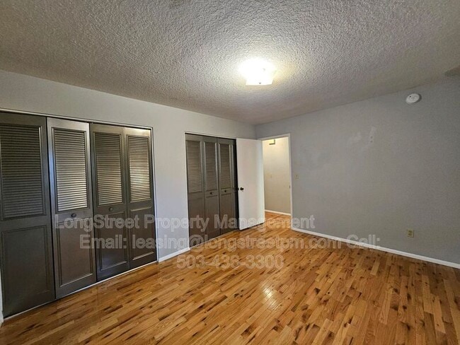 Photo - 4606 NE Broadway