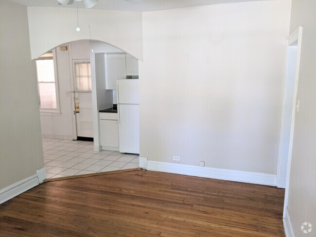 Building Photo - 552 Sherman Ave Rental