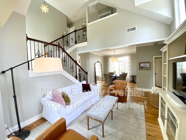 Photo - 2767 Southampton Rd