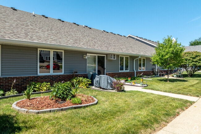 Fairmeadows Village