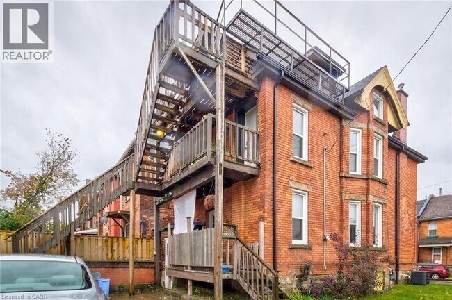 Photo - 44 Ashley St