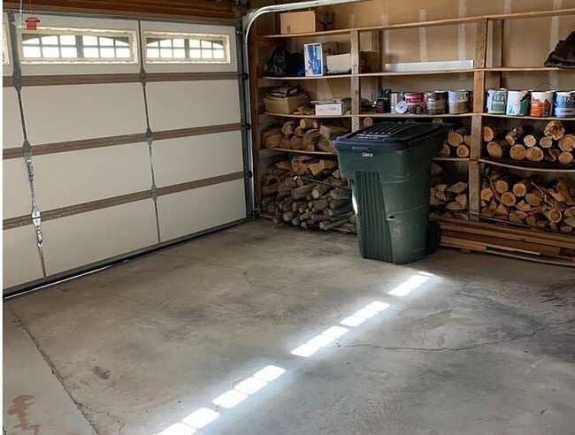 Photo - 220 W Mill Rd
