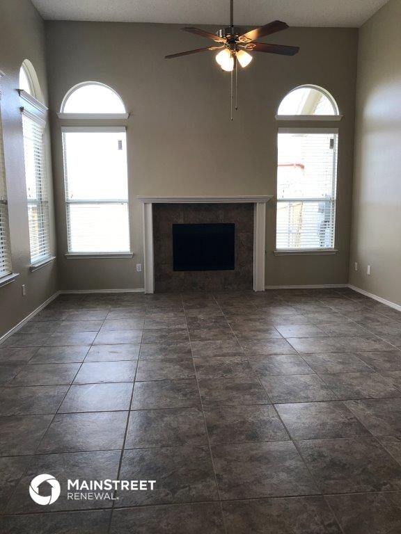 Photo - 219 N Waterford Oaks Dr