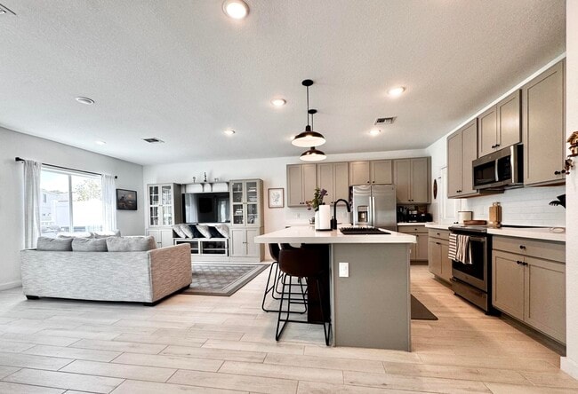 Photo - 649 Waters Edge Ln