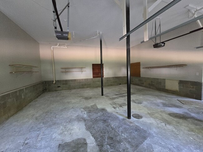 Photo - 3 bed, 2.5 bath House for Rent.