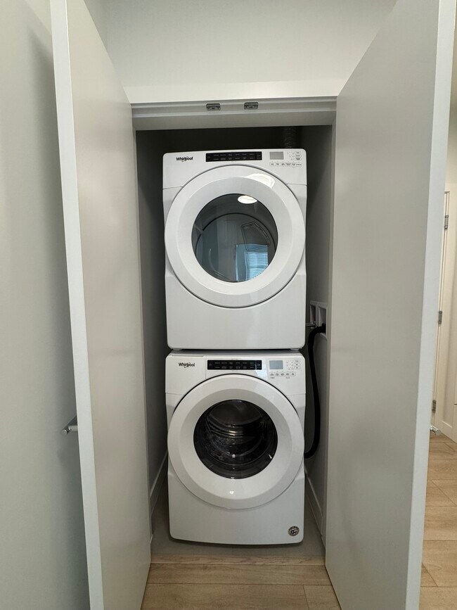 Photo - 603 Regan Av