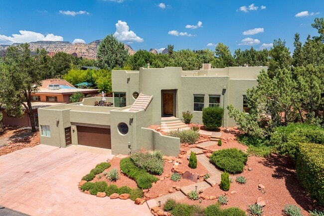 Photo - 630 Mountain Shadows Dr