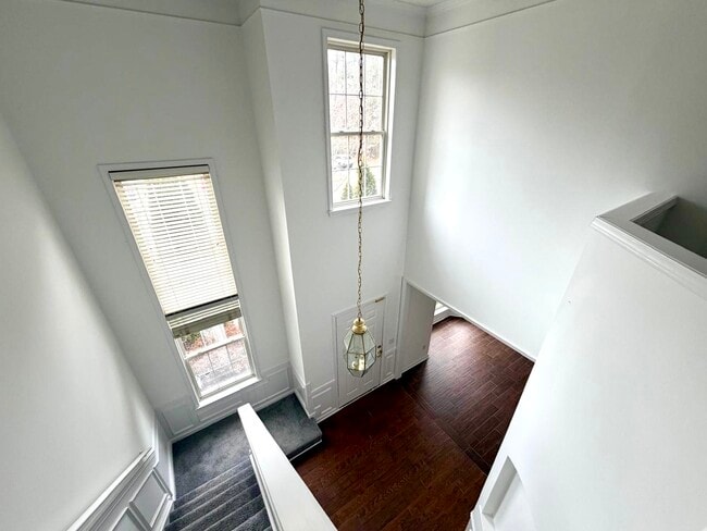 Photo - 6229 Bells Mill Dr