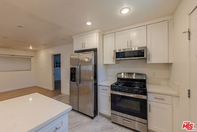 Photo - 837 Sunset Ave